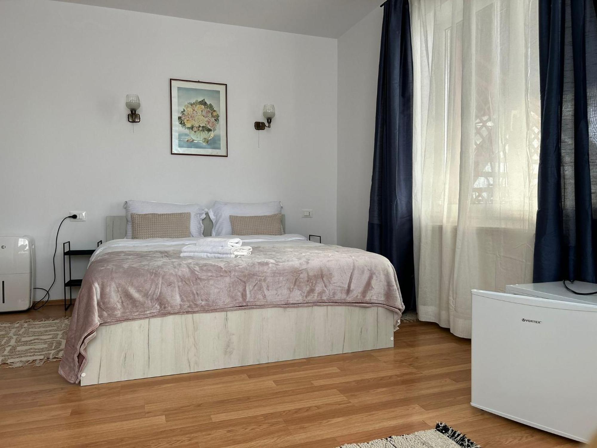 Ambra Room'S Brasov Ngoại thất bức ảnh